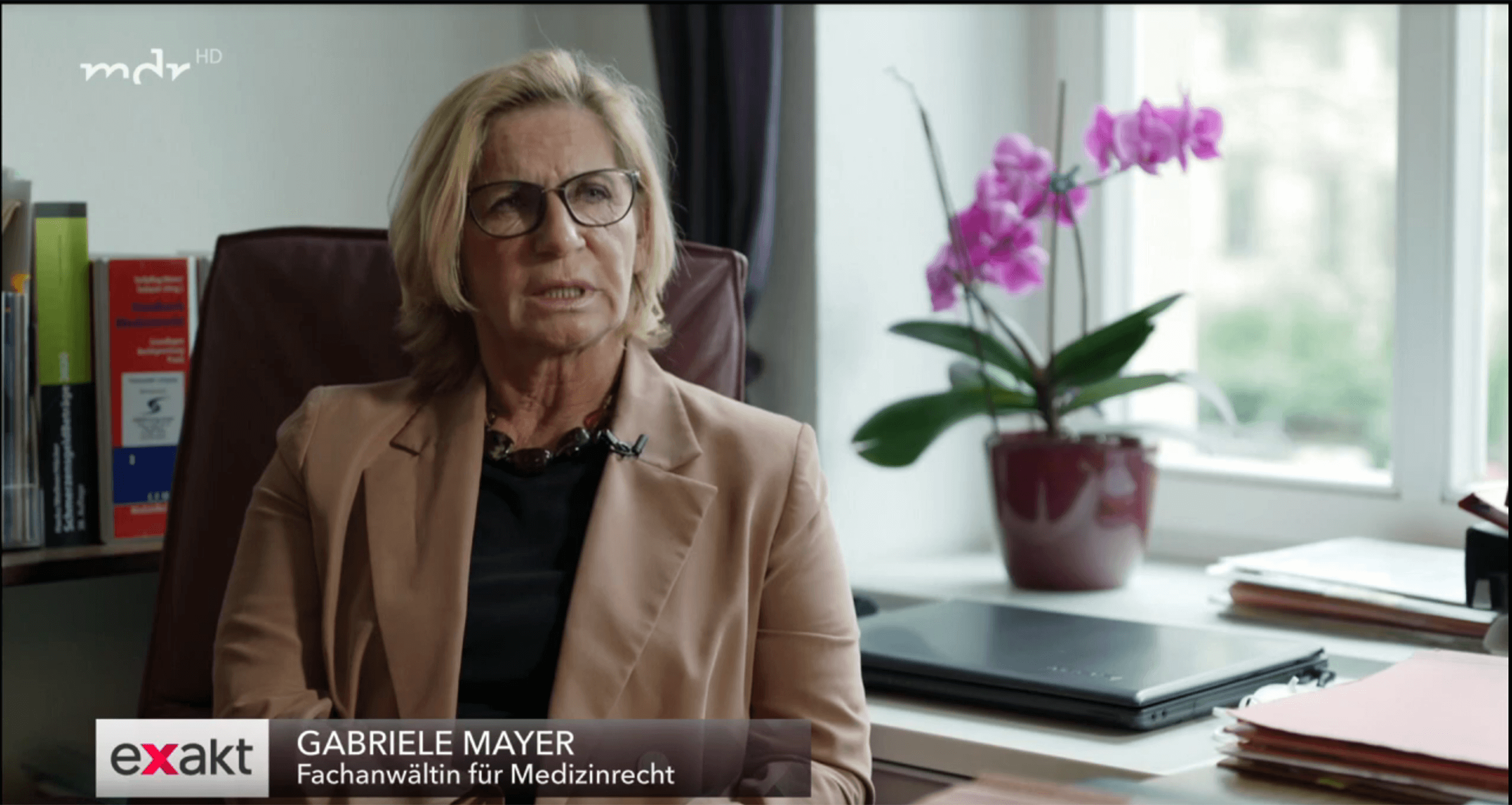 Das Video »Schiefgelaufene Operationen« mit Gabriele Mayer - Fachanwältin für Arzthaftungsrecht und Medizinrecht